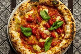 Pizza battle, a Chieti disfida tirrenico-adriatica tra pizzaioli