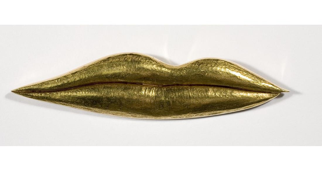 Man Ray for NARS_Untitled (Gold Lips)_Image © ANSA