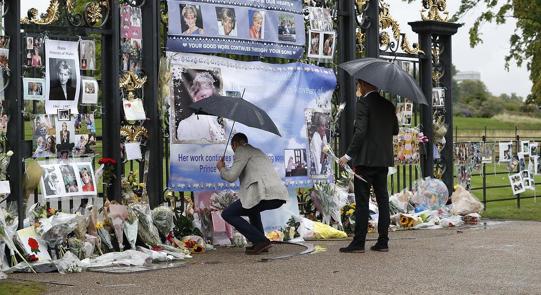 Gb: William e Harry al memoriale di Diana per 20 anni morte © AP