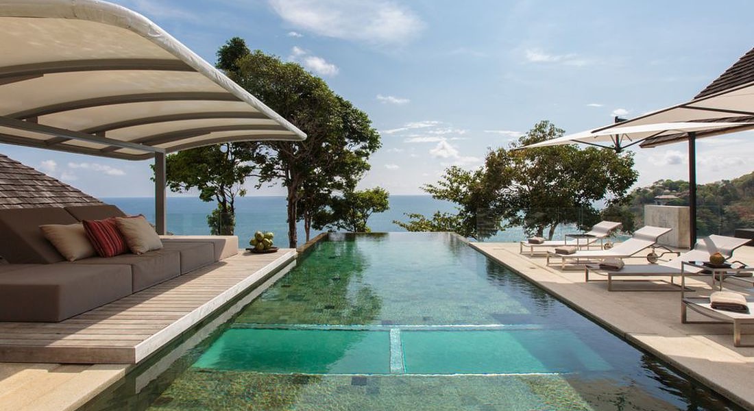 Villa Saengootsa dove ha trascorso vacanze la pop star Rihanna. Si trova a Phuket, Thailandia (credit HomeAway) © Ansa