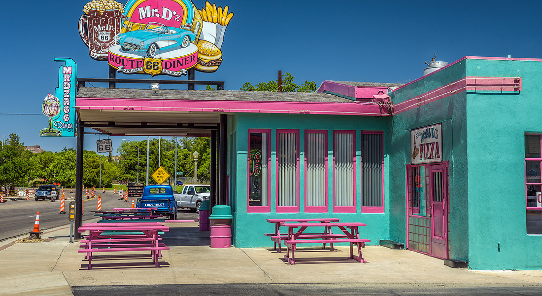 Kingman, Arizona: Mr. D'z Route 66 Diner lungo la storica Route 66. foto iStock. © Ansa