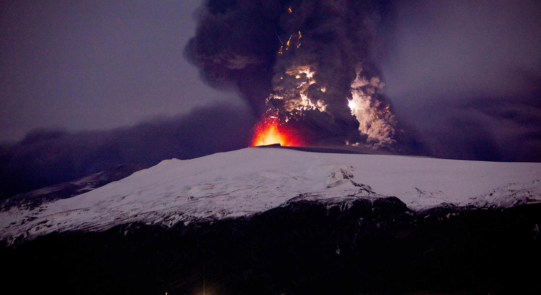 Iceland volcano eruption - 2010 © EPA