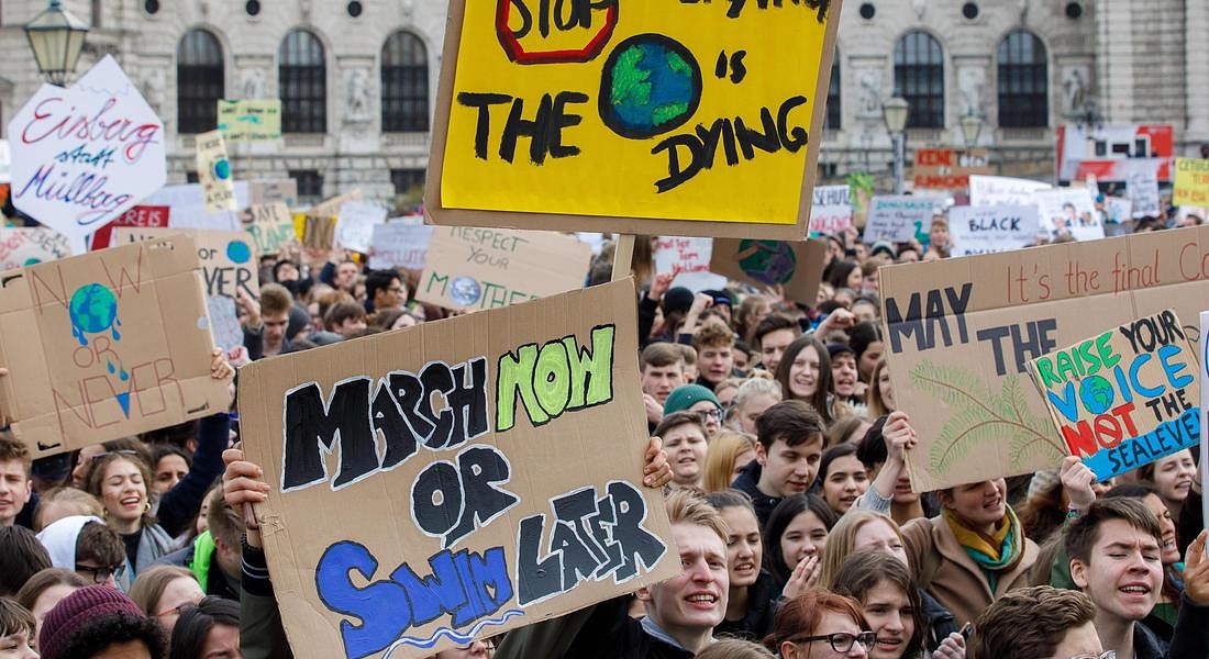 Students strike for climate change in Vienna © EPA