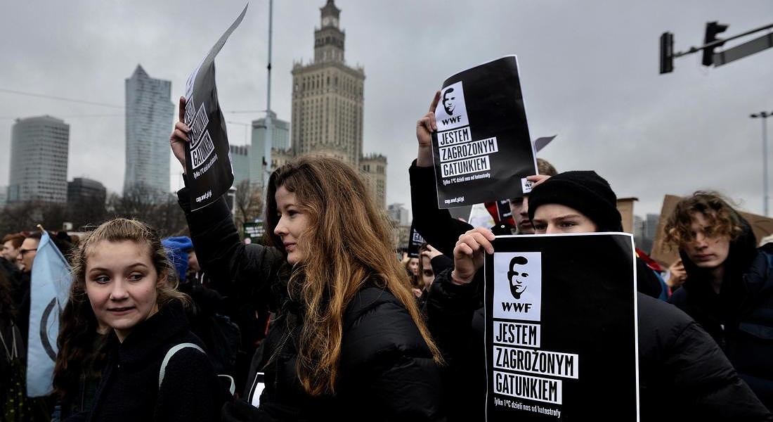 Students strike for climate change in Warsaw © EPA