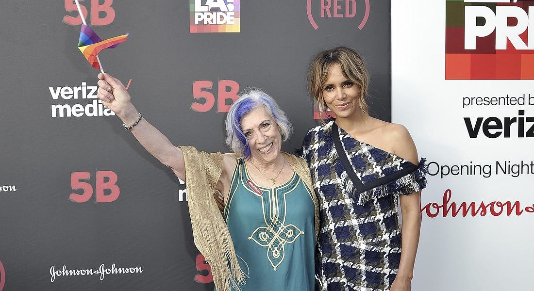 Alison Moed E Halle Berry a Los Angeles Pride festival per il documentario 5B © AP