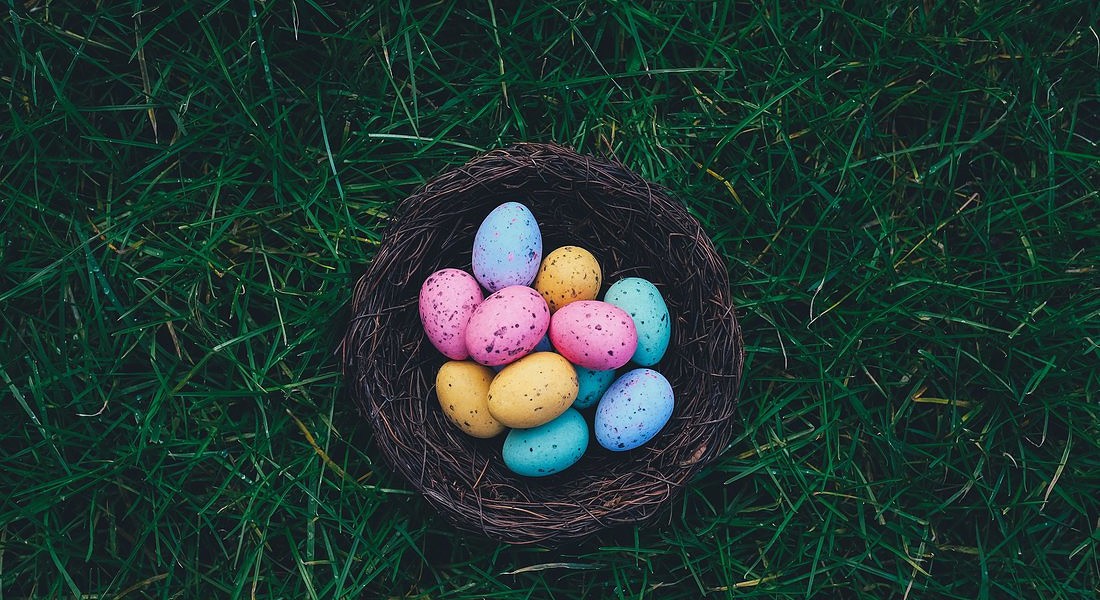uova colorate -Pasqua © Ansa