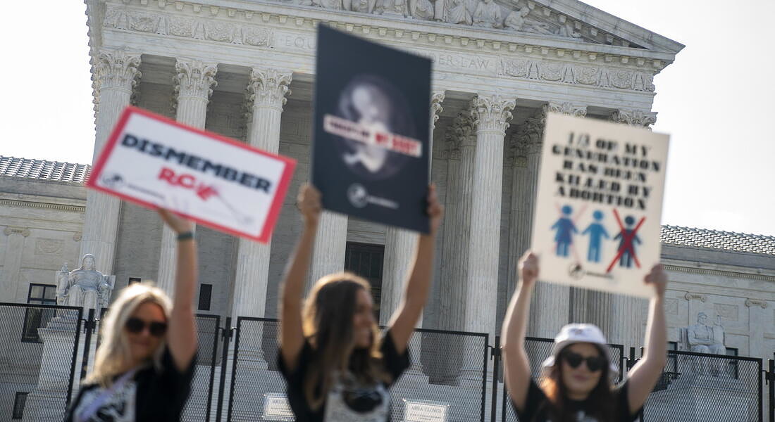 Manifestazione di attivisti contro l'aborto a Washington © EPA