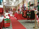 A New York un negozio interamente dedicato al Natale (ANSA)