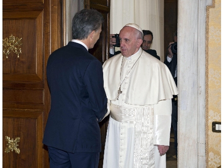 El Papa recibe al presidente argentino Mauricio Macri   (ANSA).