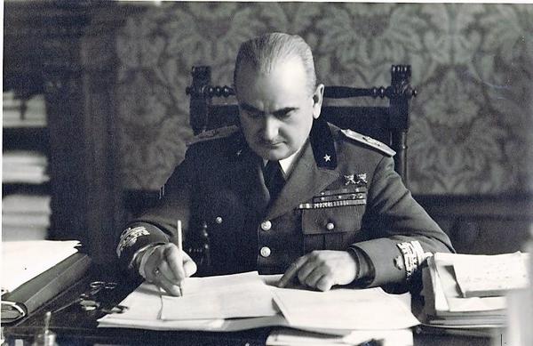 Il Generale Federico Baistrocchi © ANSA
