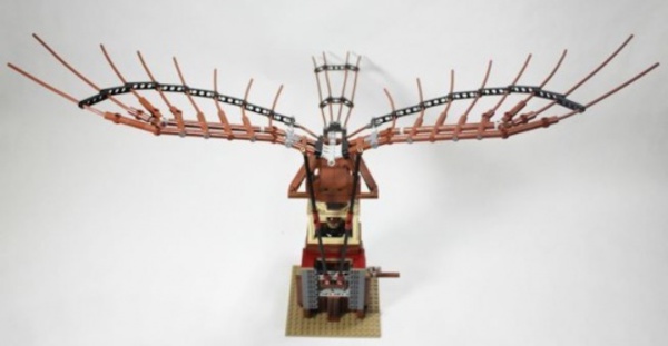 L'ornitottero di Leonardo in mattoncini Lego © ANSA