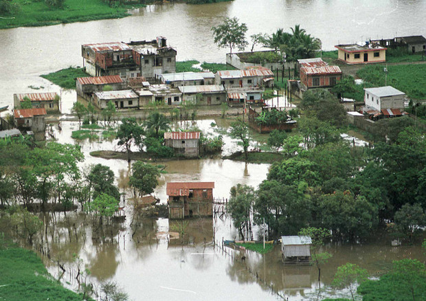 Onu, 100 milioni persone colpite da El Nino e La Nina © ANSA