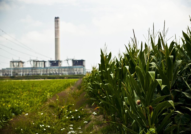 La centrale a carbone di Porto Tolle © ANSA 