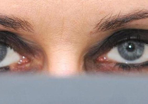 Emdr,  'la tecnica degli occhi' che debella i traumi © ANSA 
