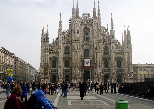 Milano al top per eco-mobilità, funzionano parcheggi e Tpl © ANSA 