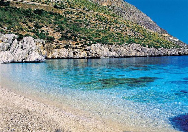 Sardegna regina estate 2017, mare più bello nuova Guida Blu © ANSA