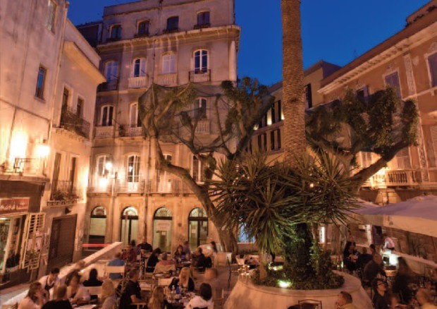 Sardegna, 12mila bar e ristoranti aperti di sera © ANSA