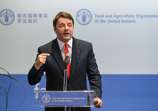 il premier Matteo Renzi alla cerimonia per la Giornata Mondiale dell'Alimentazione, presso la Fao © ANSA 