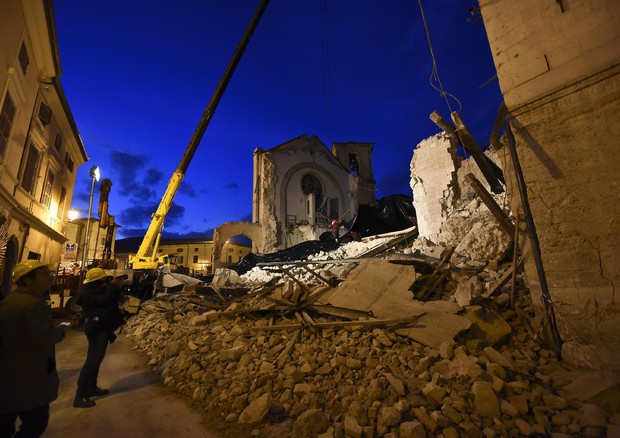 Danni per terremoto alla cattedrale Norcia © ANSA