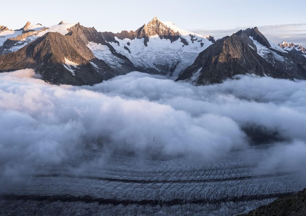 I ghiacciai montani battono in ritirata per colpa del clima © ANSA