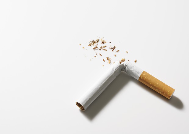 Anche una sola sigaretta al giorno fa male, non c'e' un limite sicuro © Ansa