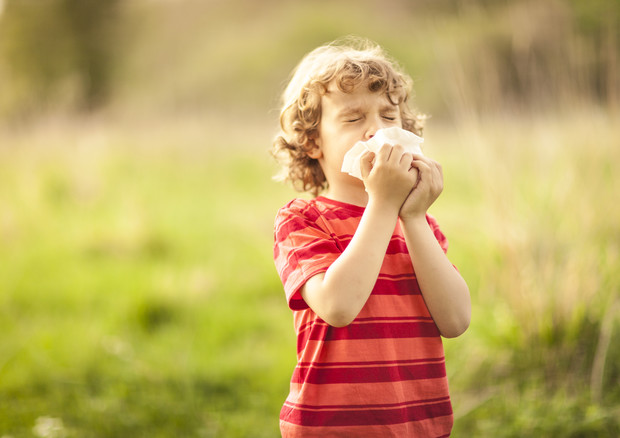In Italia 800mila bimbi con l'asma, i consigli per un'estate sicura © Ansa