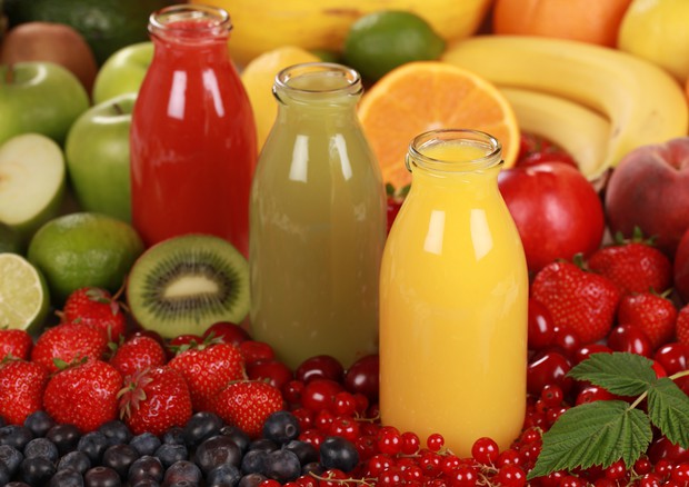 Bere succhi 100% di frutta non aumenta rischio diabete © Ansa