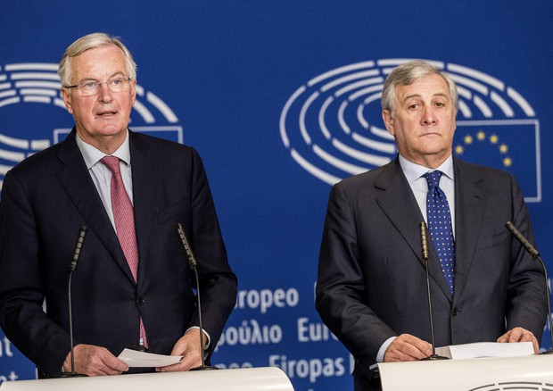 Michel Barnier e Antonio Tajani © AP