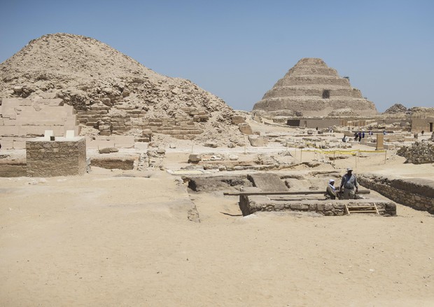 La necropoli di Saqqara, a sud del Cairo © ANSA 