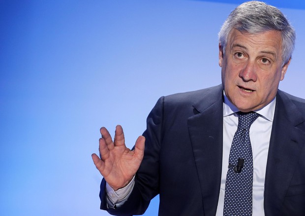 Manovra: Tajani, si infileranno mani in tasche degli italiani © ANSA