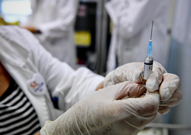 Obbligo vaccini in Italia torna ad animare dibattito a Bruxelles © ANSA