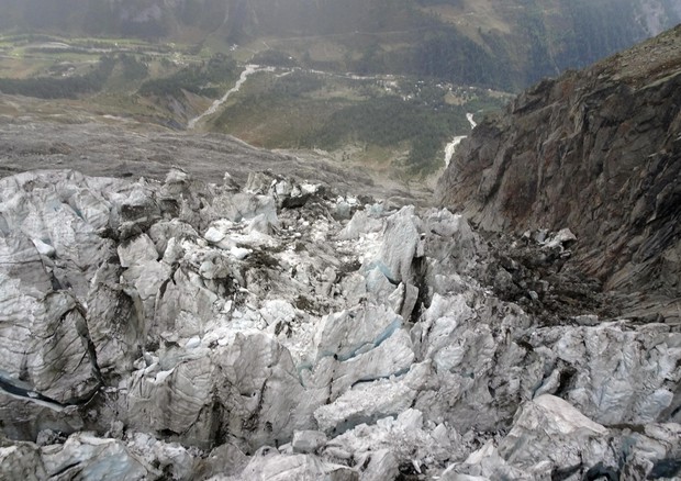 Allerta ghiacciaio © EPA