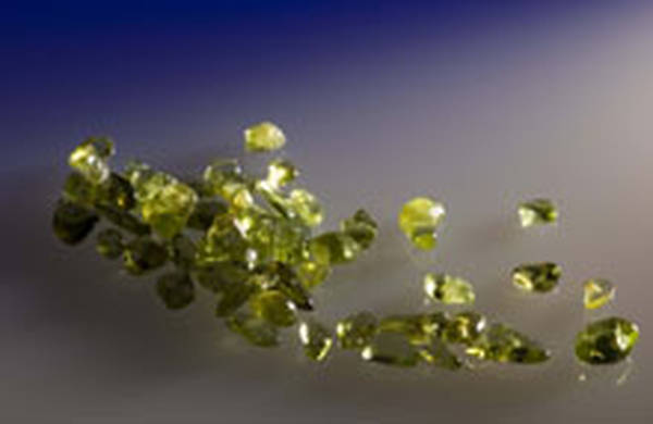Cristalli di olivina (fonte: NASA, Centro di ricerche Ames, Tom Trower)
