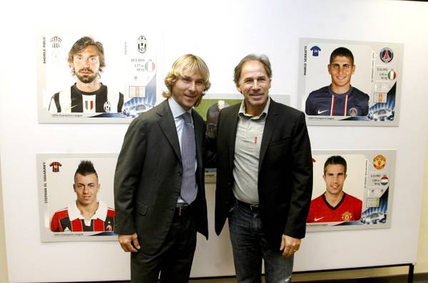 Pavel Nedved (S) e Franco Baresi alla presentazione dell'album Panini dedicato alla Champions' League 2012-2013, allo stadio Meazza di Milano