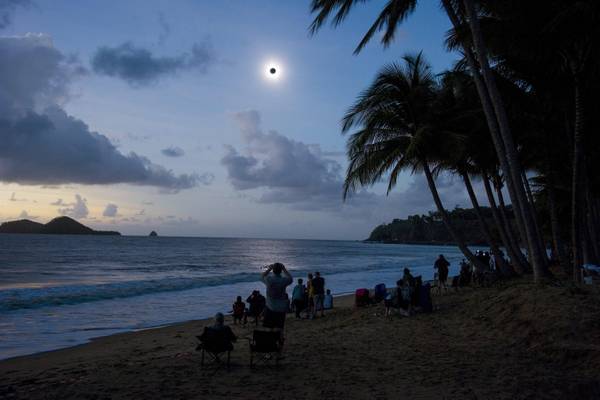 L'eclissi di sole vista dal Queensland in Australia
