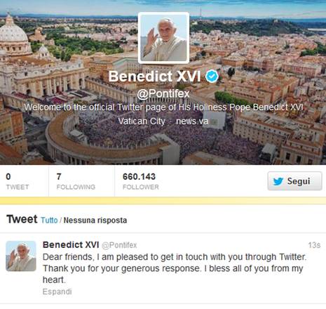 Il primo tweet del Papa