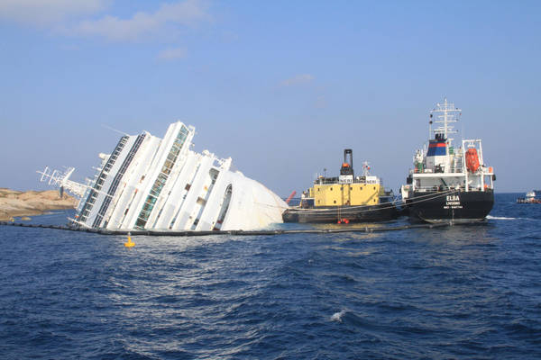 La Costa Concordia naufragata sulle coste del Giglio il 13 gennaio scorso