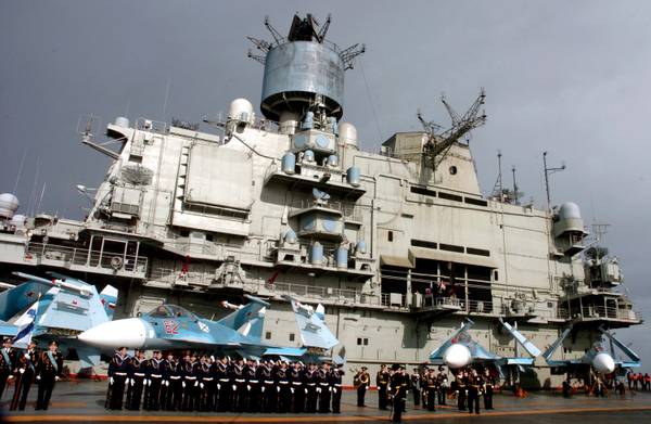Siria: Russia invia nuove navi Mediterraneo, cambio flotta