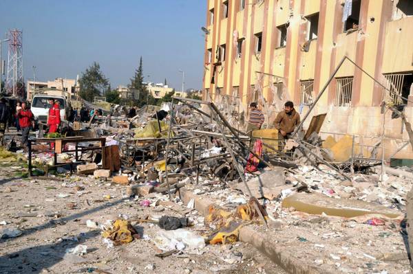 La facoltà di ingegneria informatica distrutta da un'esplosione ad Aleppo (archivio).