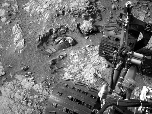 Il robot laboratorio della Nasa Curiosity è tornato al lavoro (fonte: NASA/JPL-Caltech)