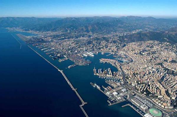 Porti: Genova, nonostante crisi traffico container +3,4%