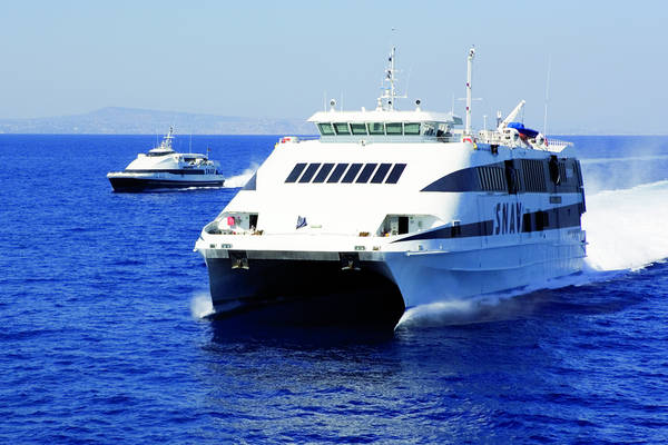 Pescara-Croazia, torna il catamarano per Hvar