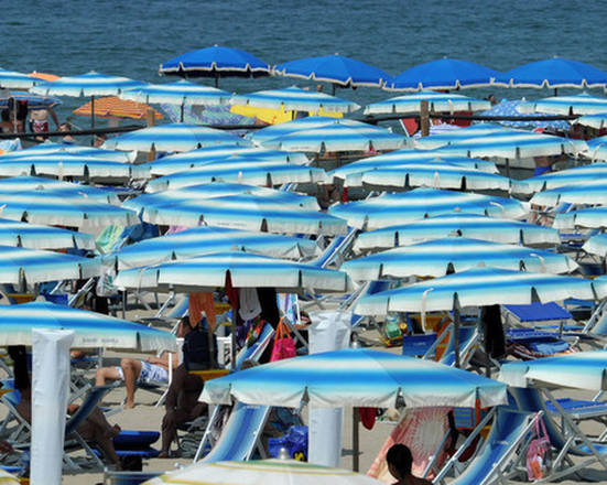 Scuola: studenti italiani i più 'vacanzieri' in Ue d'estate