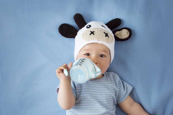 Latte Vaccino A Bimbi Dopo I 12 Mesi Nuove Linee Indirizzo Speciali Ed Eventi Salute Bambini Ansa It