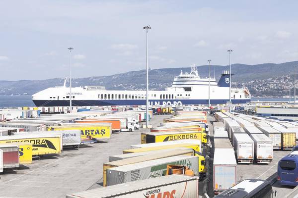 Porti: Trieste si conferma primo scalo italiano 2016