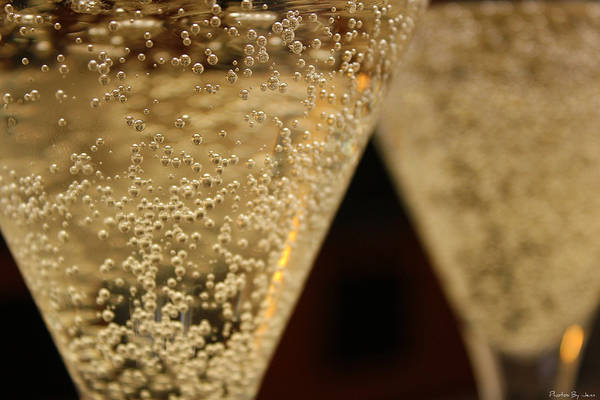 Champagne, il segreto dell'aroma è nelle bollicine Fisica e