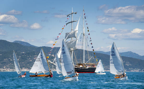 Dinghy in mare a Portofino per il Trofeo Siad (foto Rastrelli)