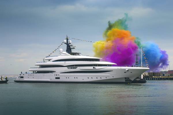 varato ad Ancona il nuovo superyacht di 74 metri di CRN