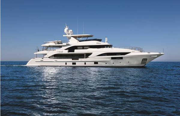 Nautica: Benetti annuncia vendita megayacht BS010
