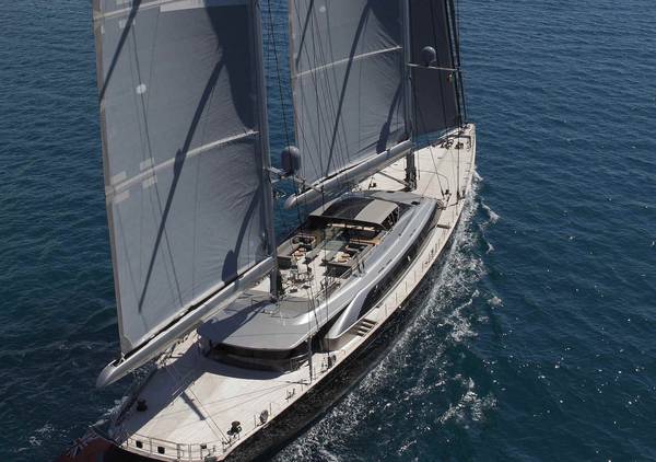 Nautica: a Sybaris di Perini il Sailing yacht of the year